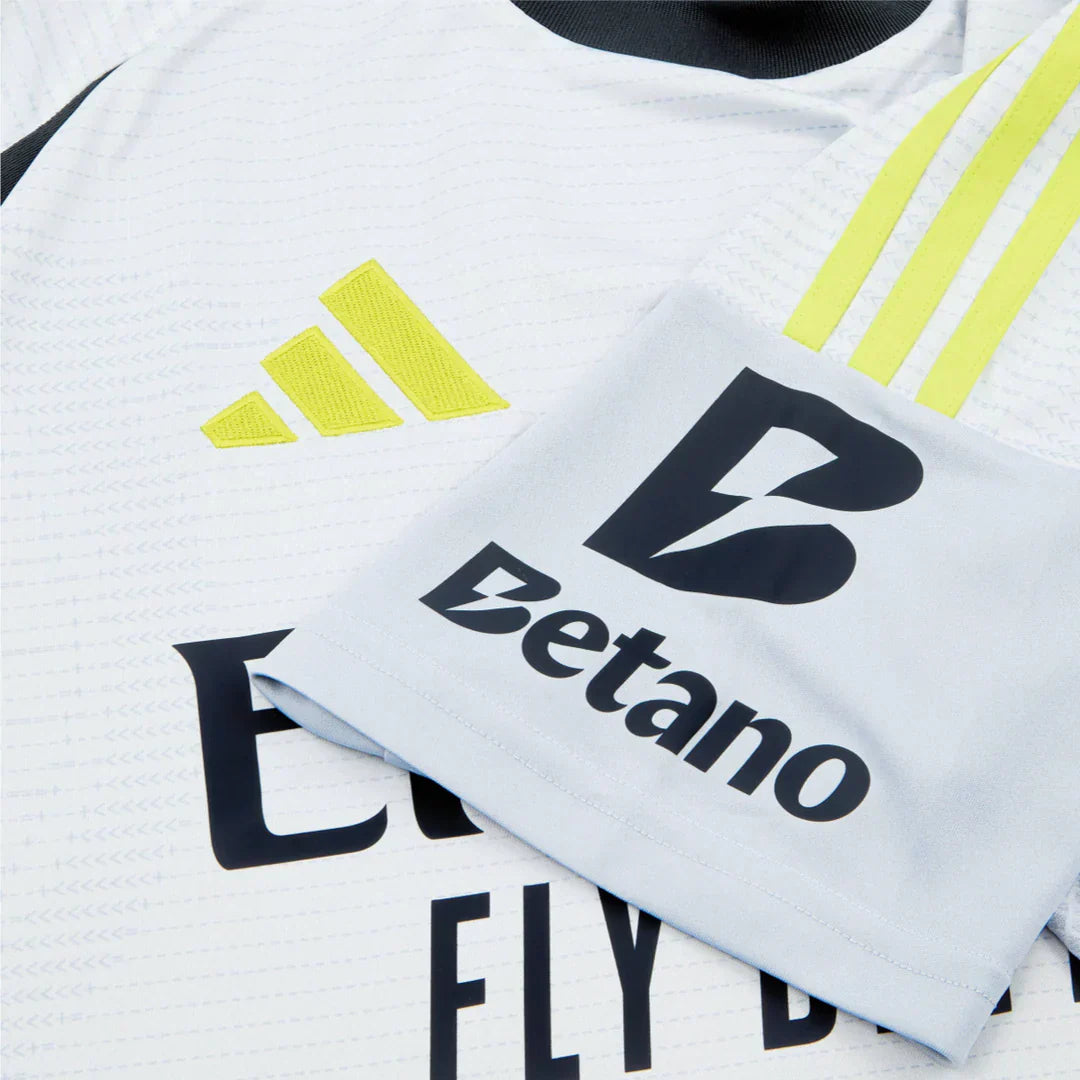 2024-25 SL Benfica 3a Equipacion